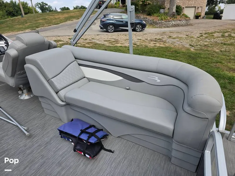 Slide: The Image of Bennington 24 SXSR 2022 - 15886001