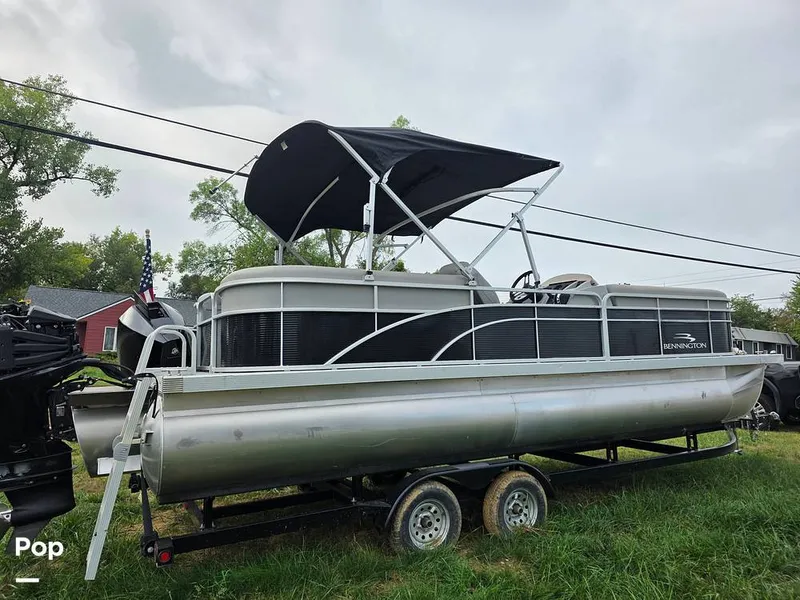 Slide: The Image of Bennington 24 SXSR 2022 - 15935460