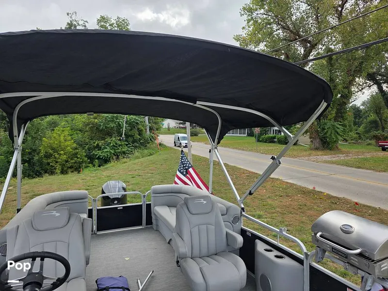 Slide: The Image of Bennington 24 SXSR 2022 - 15885977