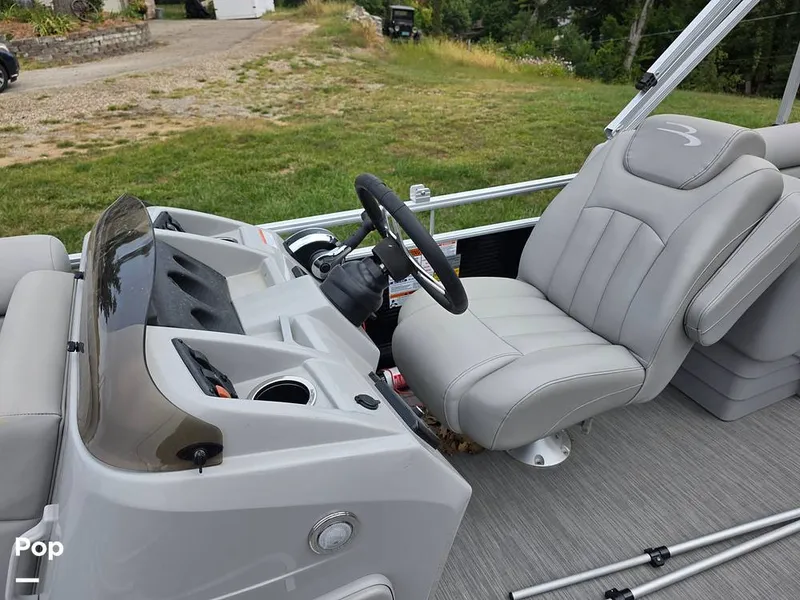 Slide: The Image of Bennington 24 SXSR 2022 - 15885981