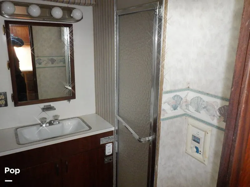 Slide: The Image of Hatteras 43 DC 1972 - 15932043