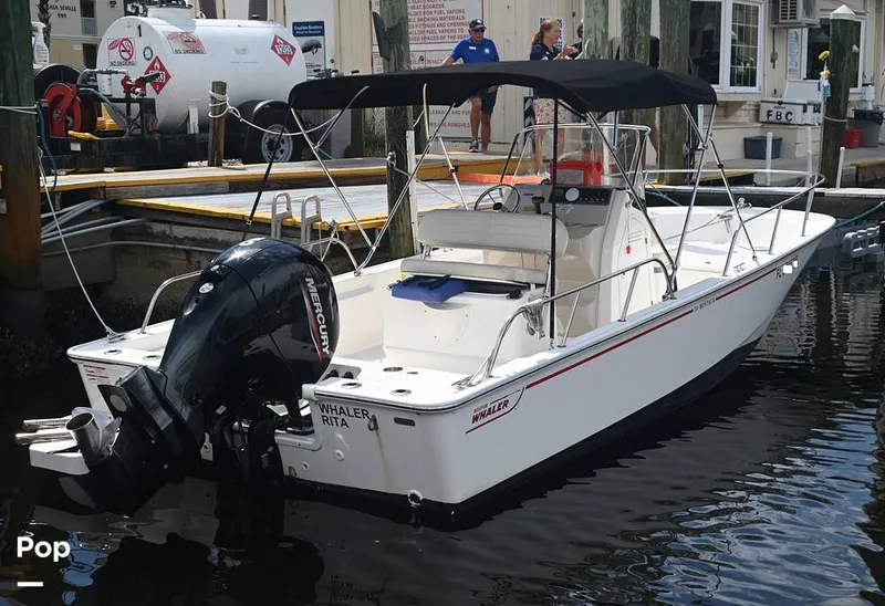Slide: The Image of Boston Whaler 21 Montauk 2024 - 15858664