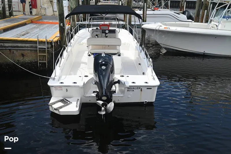 Slide: The Image of Boston Whaler 21 Montauk 2024 - 15858663