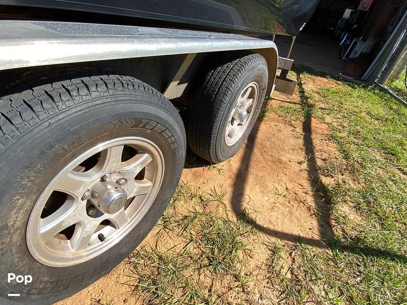 Slide: The Image of Sea Born FX25 Bay 2019 - 15974605