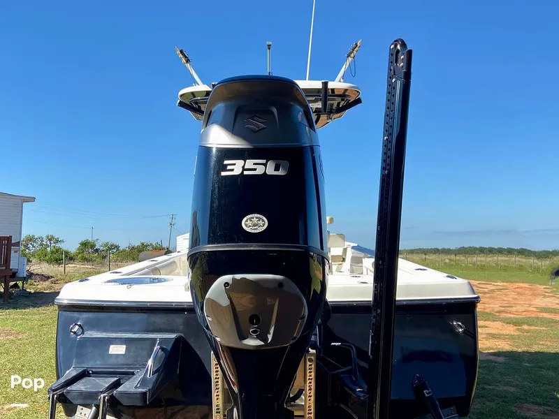 Slide: The Image of Sea Born FX25 Bay 2019 - 15974608