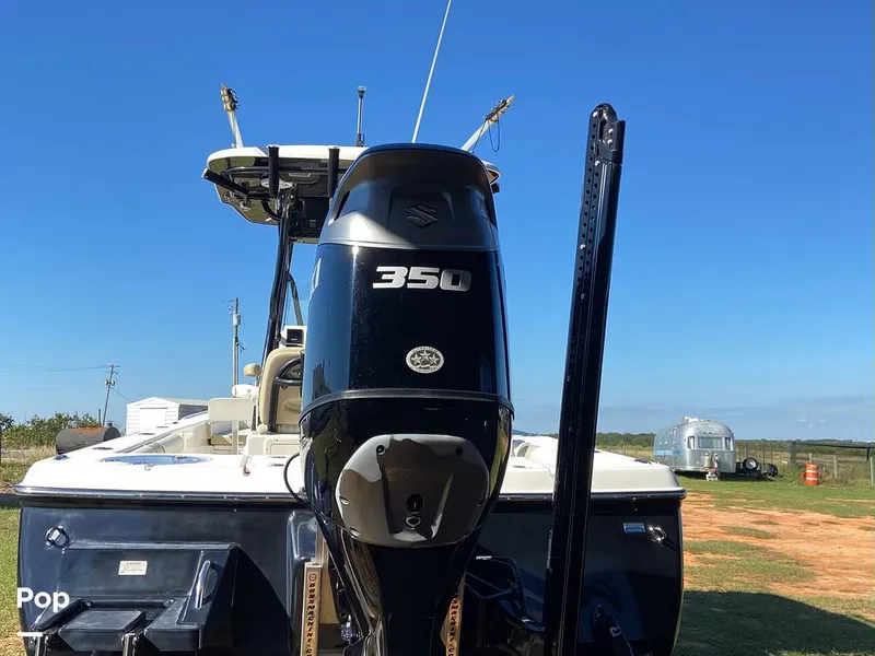 Slide: The Image of Sea Born FX25 Bay 2019 - 15974611