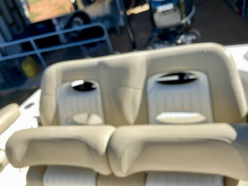 Slide: The Image of Sea Born FX25 Bay 2019 - 15974584