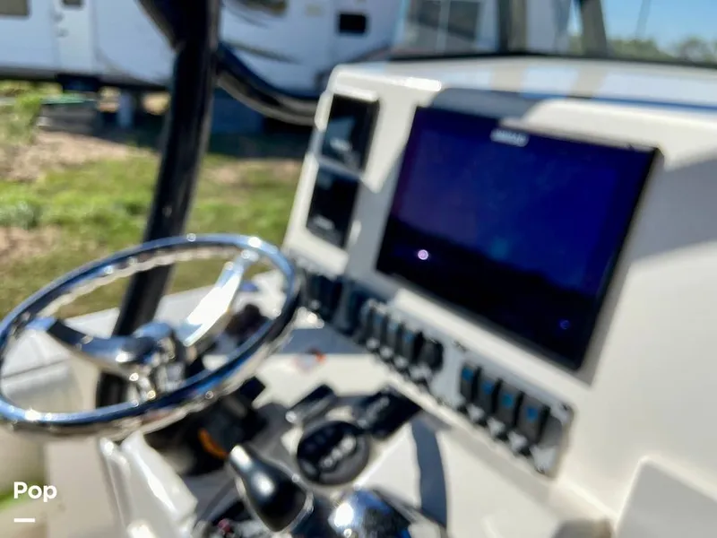 Slide: The Image of Sea Born FX25 Bay 2019 - 15974590