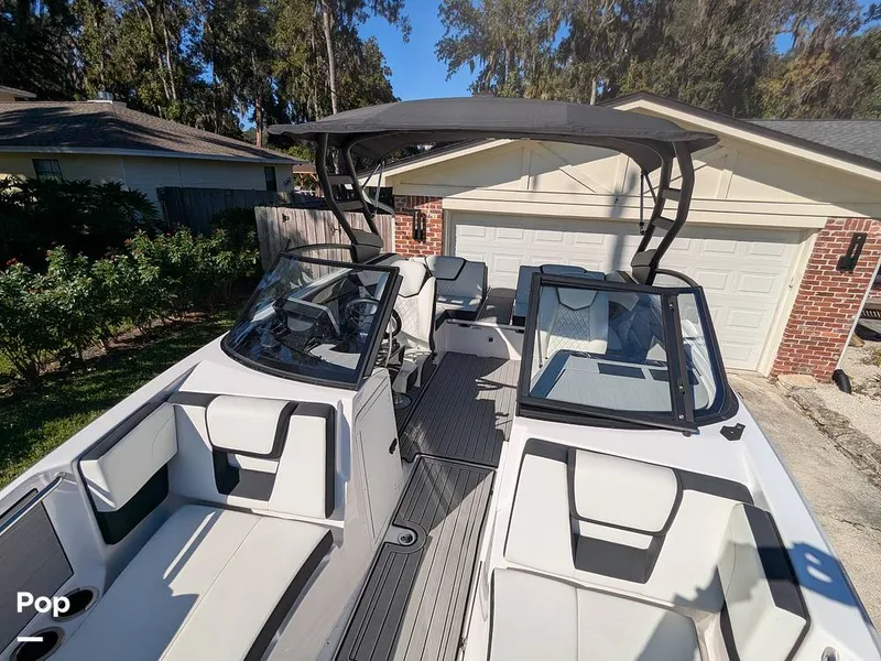 Slide: The Image of Yamaha 222SE 2024 - 16020395