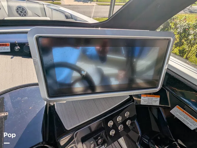 Slide: The Image of Yamaha 222SE 2024 - 16020408