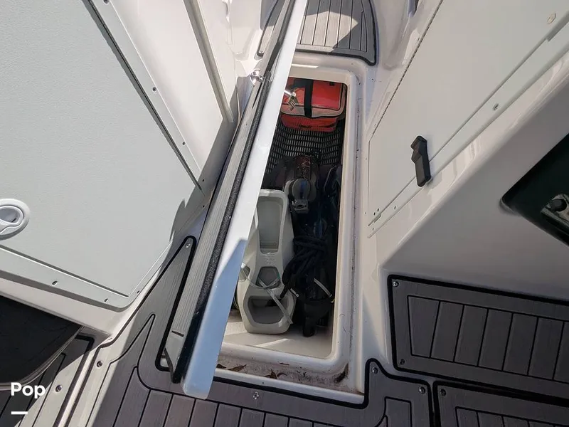 Slide: The Image of Deck Storage - 16020416