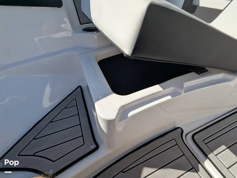 Slide: The Image of Bow Seating Storage - 16020418