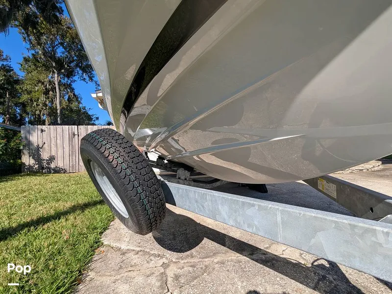 Slide: The Image of Spare Tire - 16020369