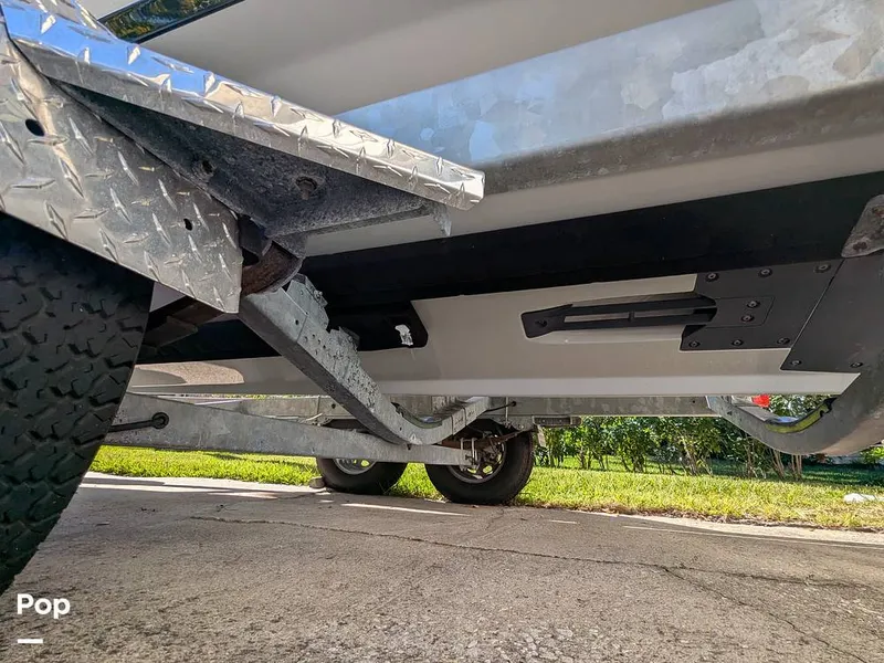 Slide: The Image of Yamaha 222SE 2024 - 16020372