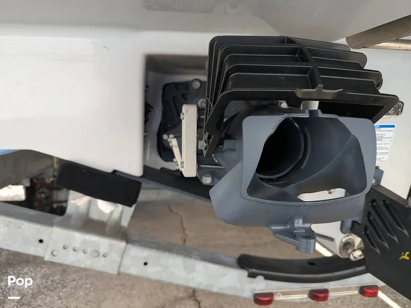 Slide: The Image of Yamaha 222SE 2024 - 16020439