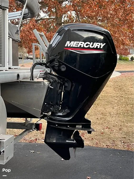 Slide: The Image of Godfrey Sweetwater SRC180 2020 - 15851794