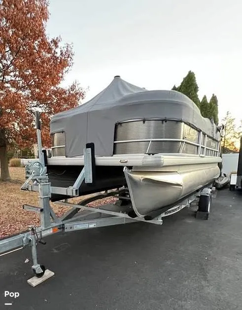 Slide: The Image of Godfrey Sweetwater SRC180 2020 - 15851792