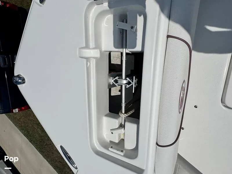 Slide: The Image of Sea Hunt Ultra 235 SE 2018 - 15876732