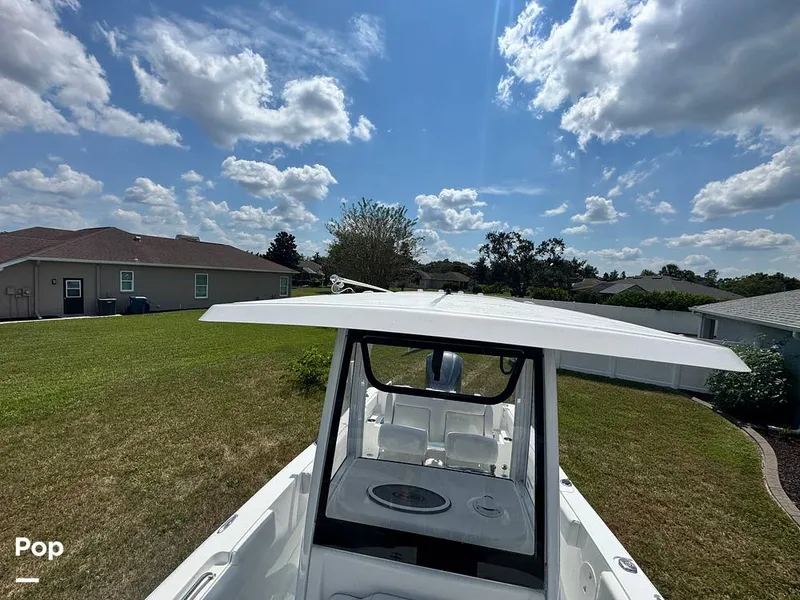 Slide: The Image of Sea Hunt Ultra 235 SE 2018 - 15876733