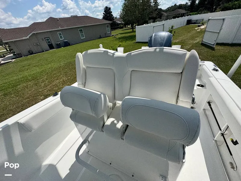 Slide: The Image of Sea Hunt Ultra 235 SE 2018 - 15876736