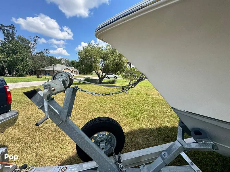 Slide: The Image of Sea Hunt Ultra 235 SE 2018 - 15876780