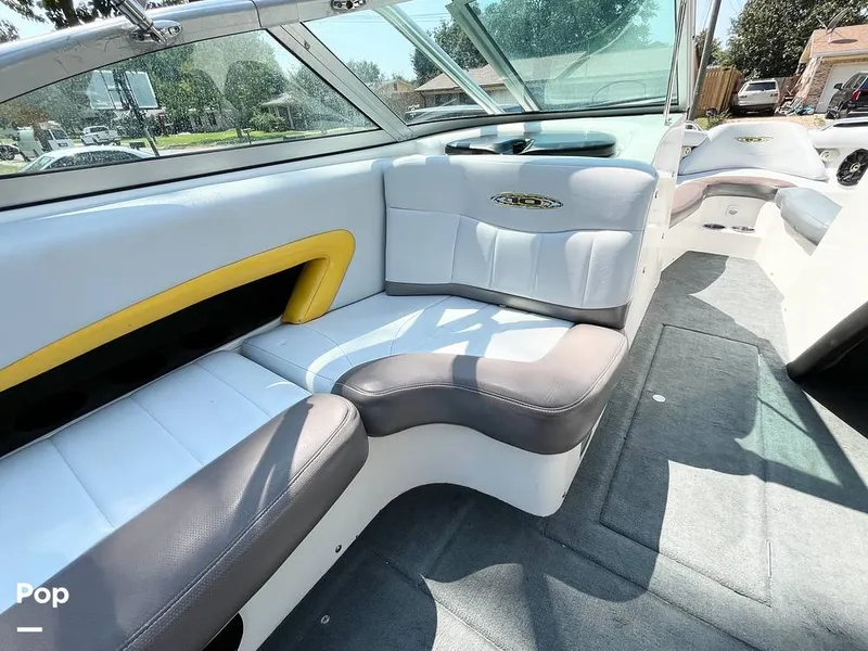 Slide: The Image of Spotter Seat - 15873656