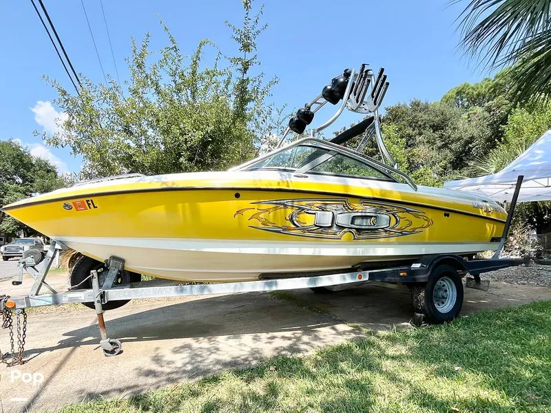 Slide: The Image of Mastercraft X10 2004 - 15873626