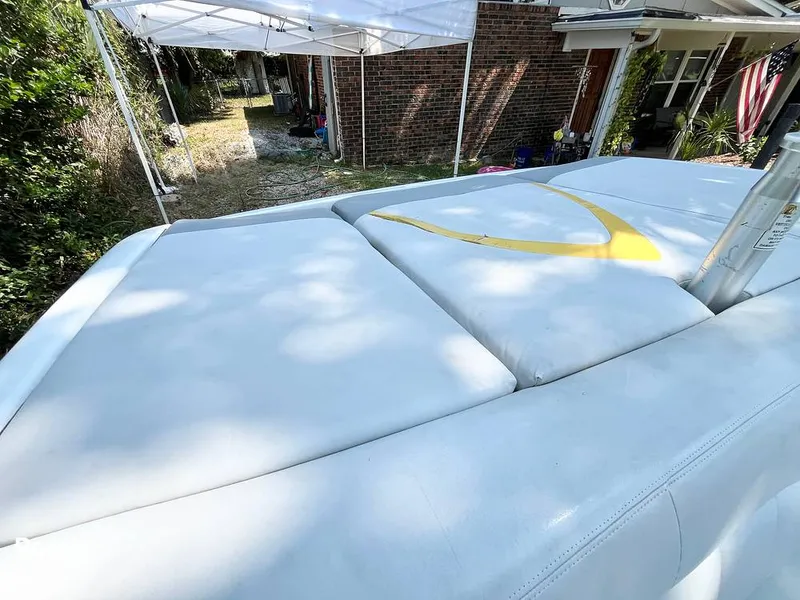 Slide: The Image of Sun Pad - Aft - 15873658