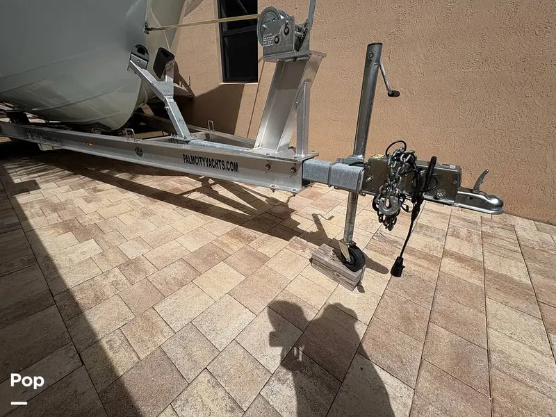 Slide: The Image of Sea Pro 240 DLX 2025 - 15909830