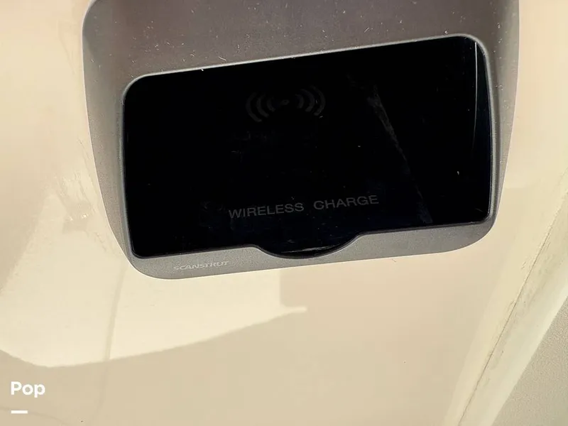 Slide: The Image of Sea Pro 240 DLX 2025 - 15949066