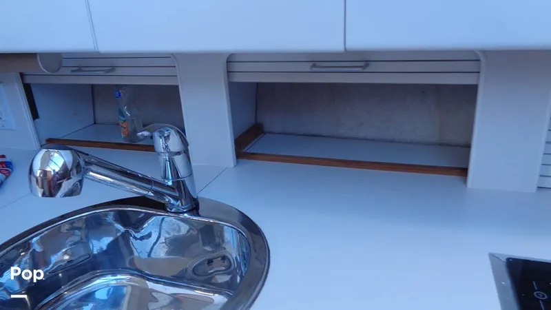 Slide: The Image of Carver Yachts 300 Aft Cabin 1992 - 15894549