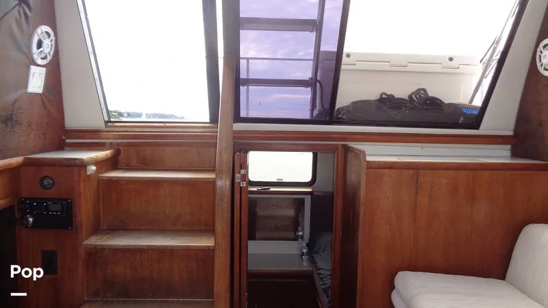 Slide: The Image of Carver Yachts 300 Aft Cabin 1992 - 15894555