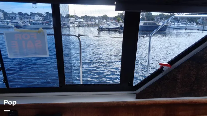 Slide: The Image of Carver Yachts 300 Aft Cabin 1992 - 15894557