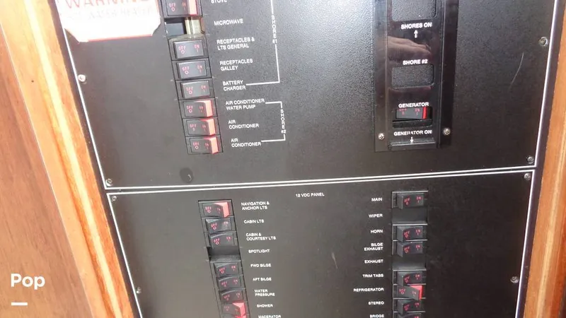 Slide: The Image of Carver Yachts 300 Aft Cabin 1992 - 15894559