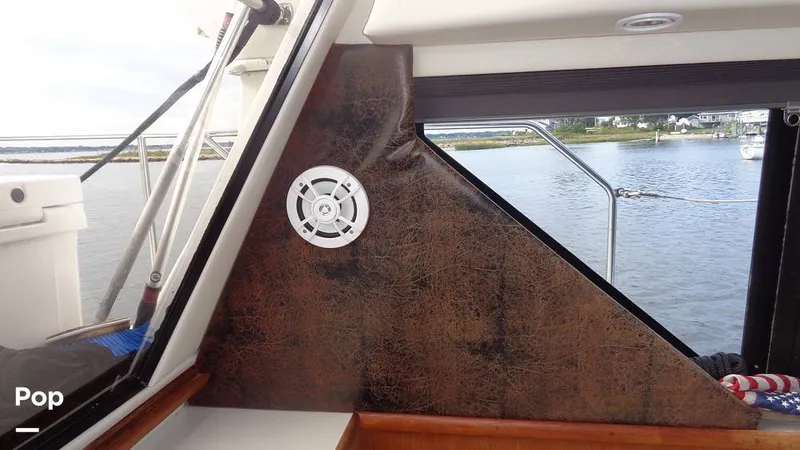 Slide: The Image of Carver Yachts 300 Aft Cabin 1992 - 15894575