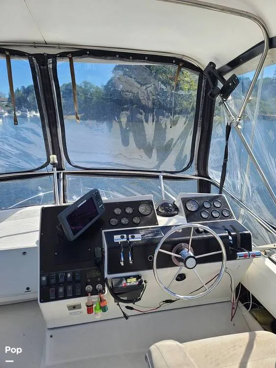 Slide: The Image of Carver Yachts 300 Aft Cabin 1992 - 15854338