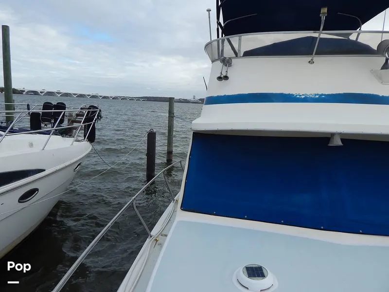 Slide: The Image of Chris-Craft Commander Sport 360 1985 - 16003219