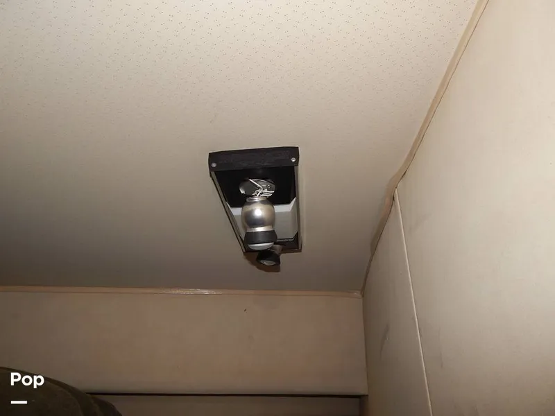 Slide: The Image of Chris-Craft Commander Sport 360 1985 - 16003256