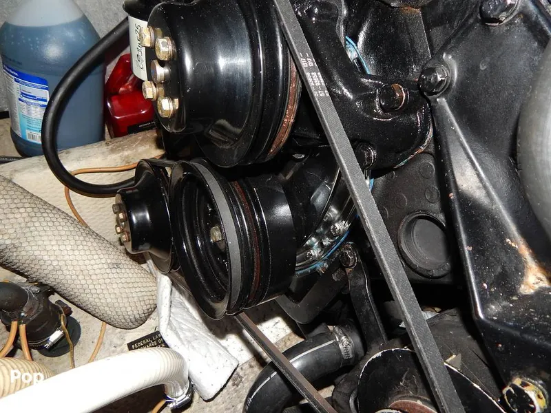 Slide: The Image of Chris-Craft Commander Sport 360 1985 - 16003280