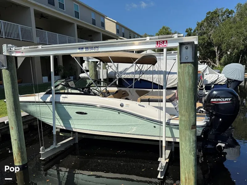 Slide: The Image of Sea Ray SPX190 OB 2021 - 15874633