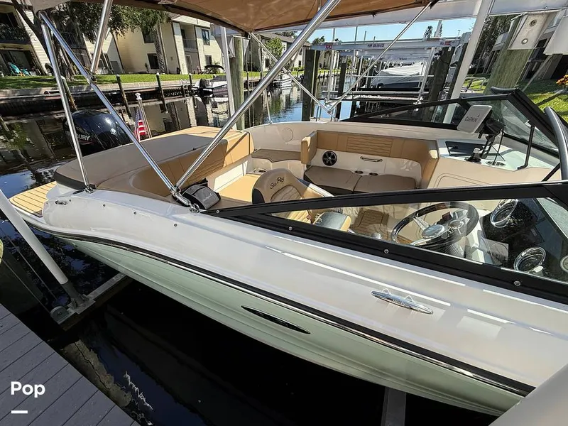 Slide: The Image of Sea Ray SPX190 OB 2021 - 15874638