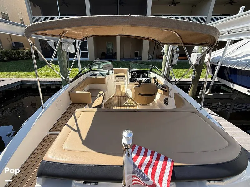 Slide: The Image of Sea Ray SPX190 OB 2021 - 15874647