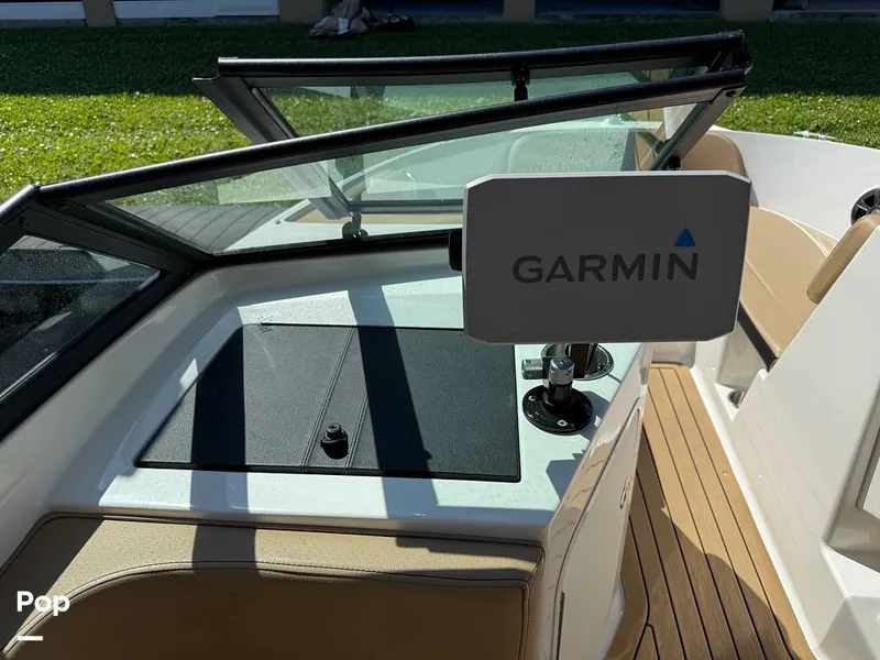 Slide: The Image of Sea Ray SPX190 OB 2021 - 15874673