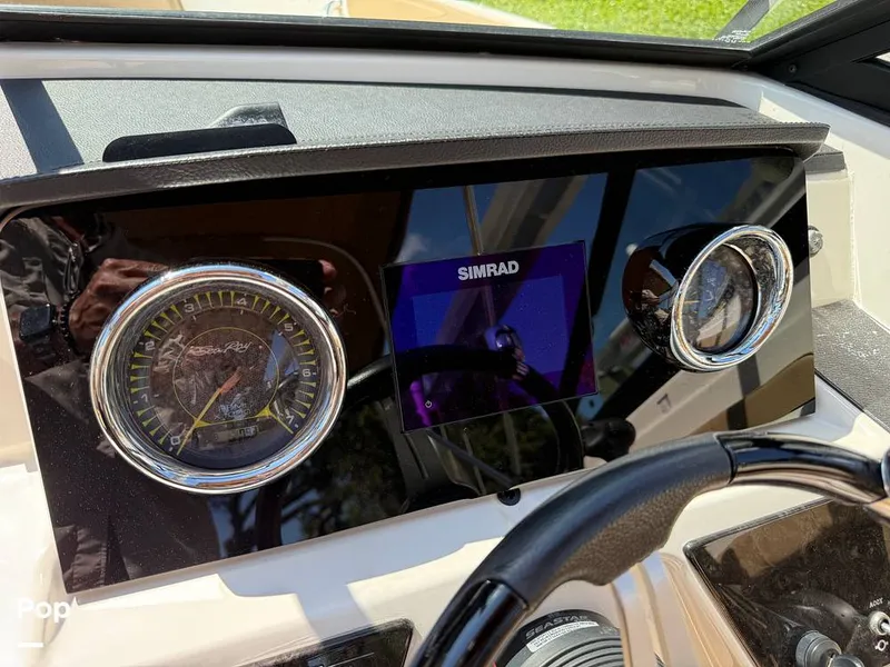 Slide: The Image of Sea Ray SPX190 OB 2021 - 15874685