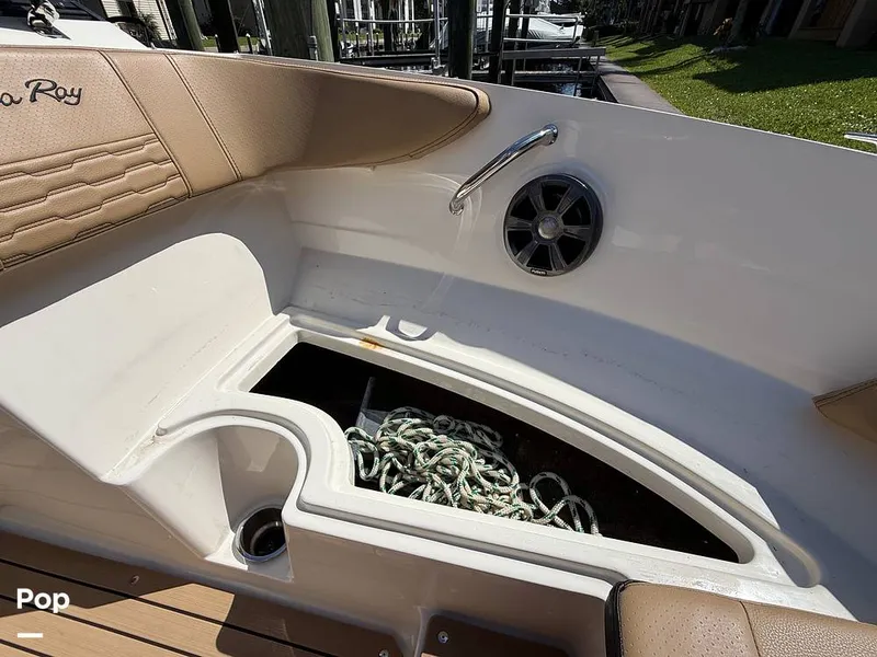 Slide: The Image of Sea Ray SPX190 OB 2021 - 15874701