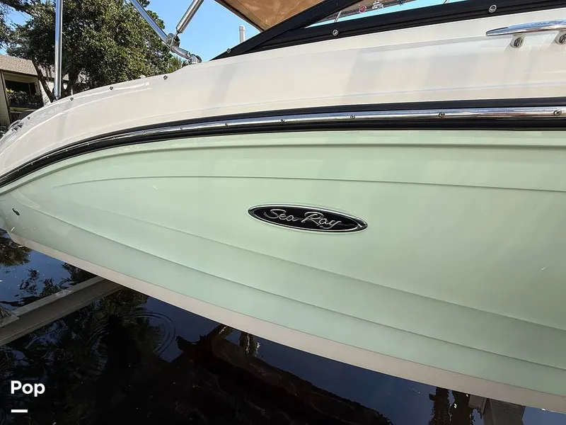 Slide: The Image of Sea Ray SPX190 OB 2021 - 15874717