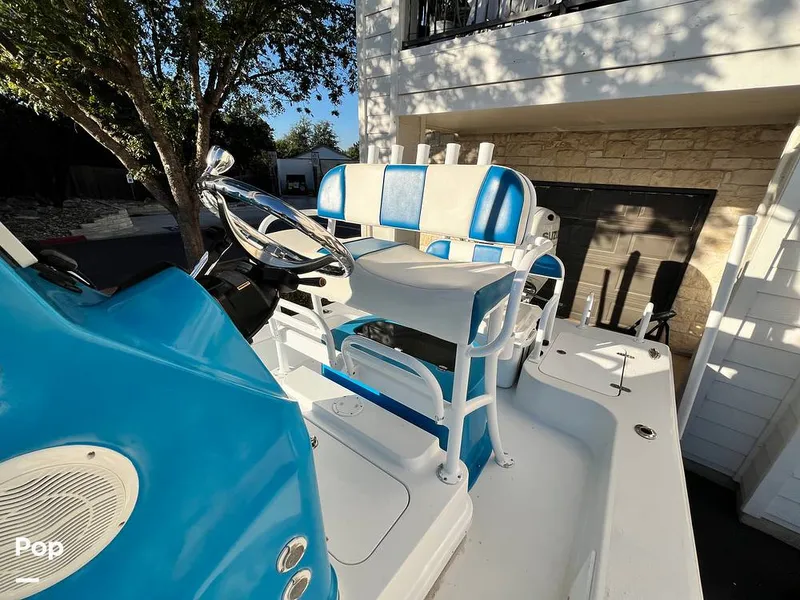 Slide: The Image of Tiburon ZX-22 2019 - 16085362