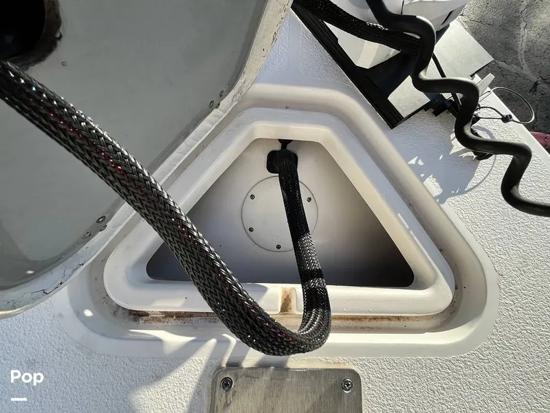 Slide: The Image of Tiburon ZX-22 2019 - 16085365