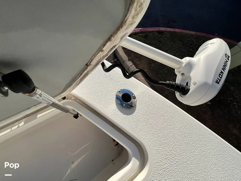 Slide: The Image of Tiburon ZX-22 2019 - 16085373