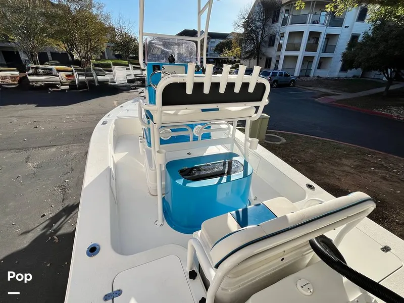 Slide: The Image of Tiburon ZX-22 2019 - 16085322